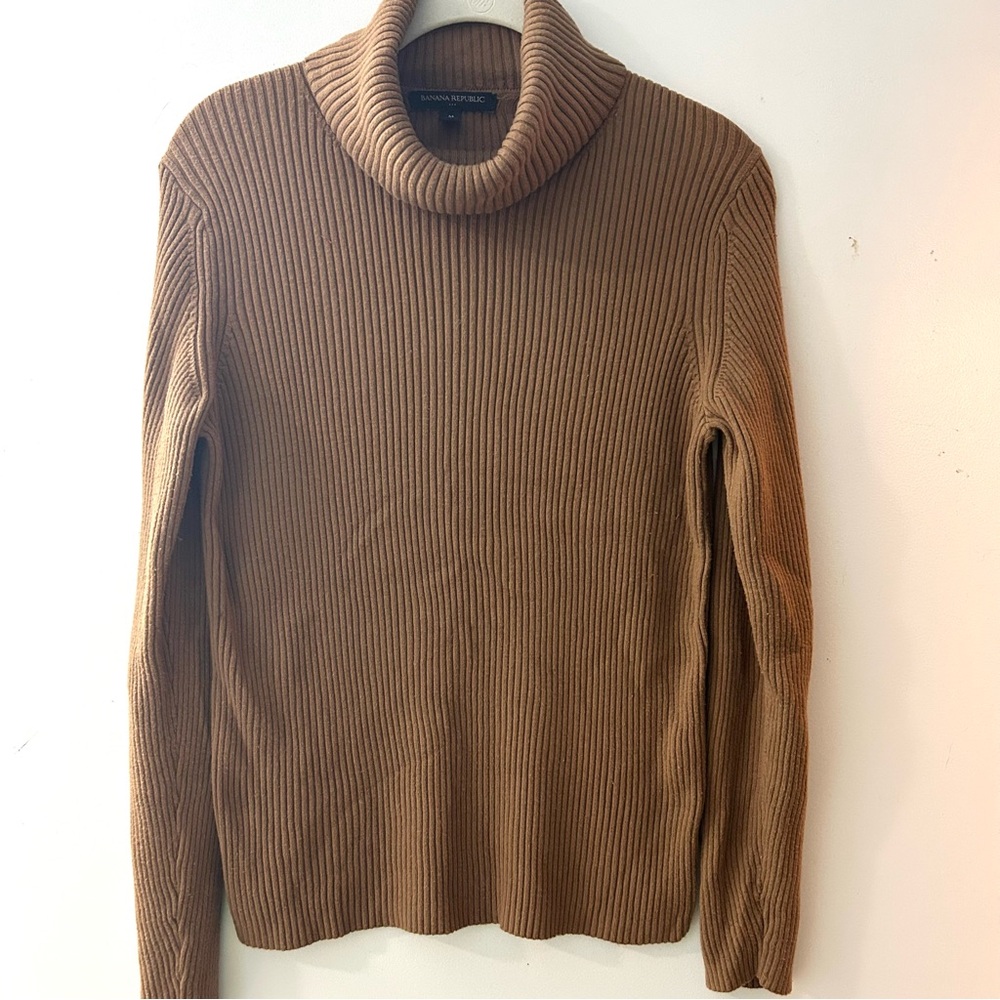 BANANA REPUBLIC rib knit cotton blend turtleneck ⭐️⭐️⭐️ - Picture 1 of 3
